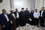 امام جمعه اهواز با خانواده‌ شهیدان «ساعدی و سواری» دیدار کرد