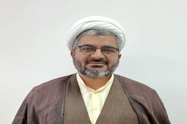 علیرضا حاجی‌زاده، استاد حوزه و دانشگاه