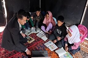 معلمی که چراغ امید را در دل کوه‌ها روشن کرد