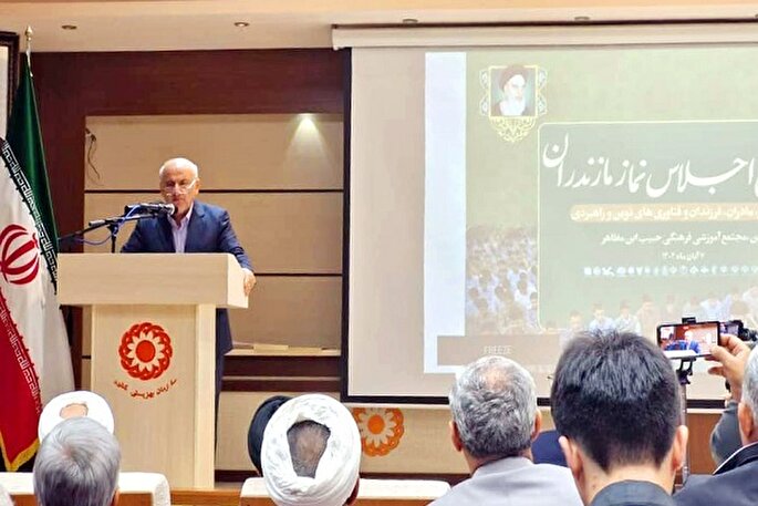 دشمنان به دنبال خاموش کردن چراغ ایمان در دل جوانان هستند