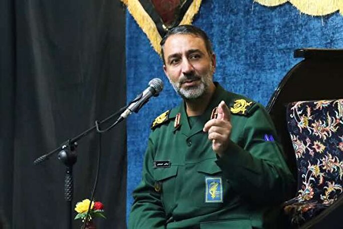 ضرورت تقویت شخصیت اسلامی جوانان با تکیه بر مطالعه