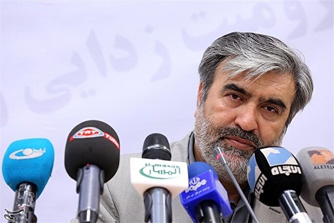 دشمنان حق تهدید ملت ایران را ندارند