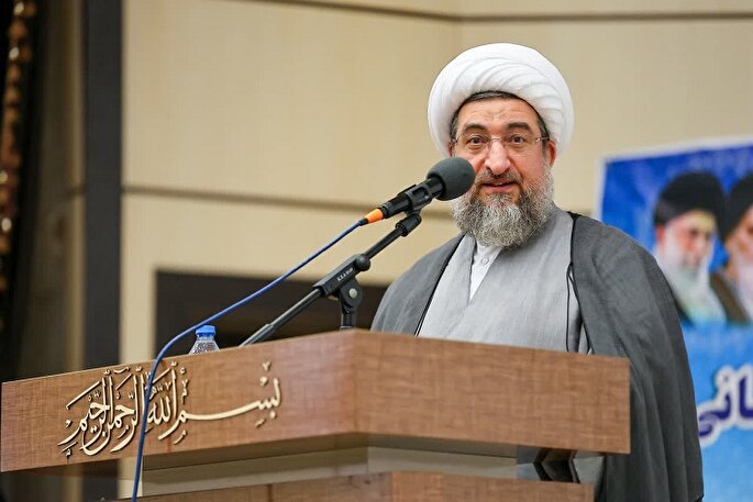  نقش بی‌بدیل روحانیت در پایداری و اقتدار نیروهای مسلح کشور