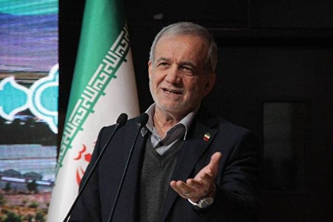 مصمم به تکمیل پروژه راه‌آهن خراسان جنوبی هستیم