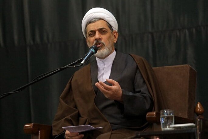 شجاعت سیاسی همراه با اعتدال مهمترین ویژگی اخلاقی آیت‌الله شاهچراغی بود