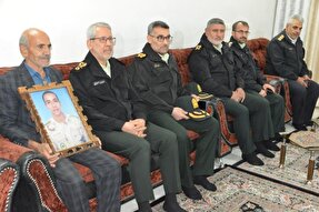 خانواده‌های معظم شهدا سرمايه‌های انقلاب اسلامی هستند