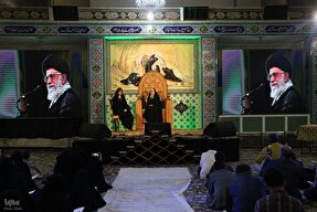 محفل انس با قرآن گرامیداشت هفته بسیج در یزد برگزار شد