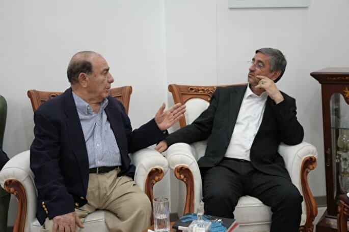 حمایت از نخبگان محور توسعه فرهنگی لرستان است