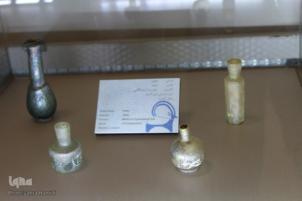 نگاهی به موزه کتب خطی در باغ اکبریه بیرجند