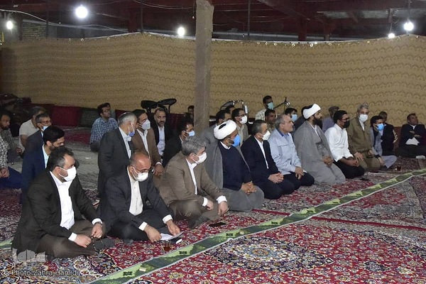 حضور استاندار خراسان‌جنوبی در مسجد شمال شهر بیرجند