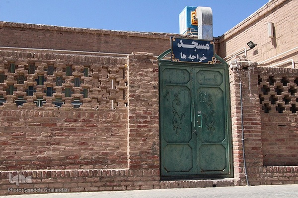 افراشته فیروزه‌ای؛ گذری بر مساجد تاریخی خراسان‌جنوبی