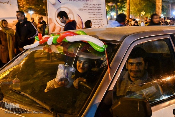 شادمانه پیروزی تیم ملی در بیرجند