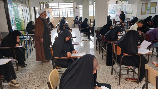 برگزاری آزمون ارزیابی و اعطای مدرک تخصصی به حافظان قرآن خراسان جنوبی