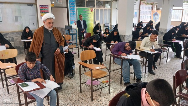 برگزاری آزمون ارزیابی و اعطای مدرک تخصصی به حافظان قرآن خراسان جنوبی