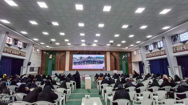 اجتماع دختران حاج قاسم