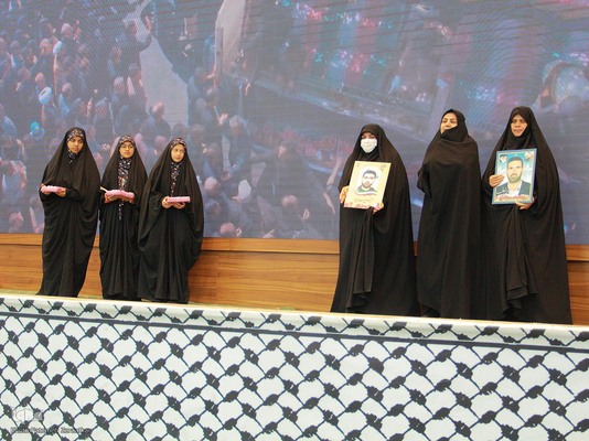 اجتماع دختران حاج قاسم