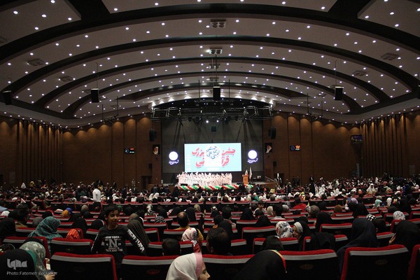 برپایی جشن قرآنی و میلاد امام حسن(ع)