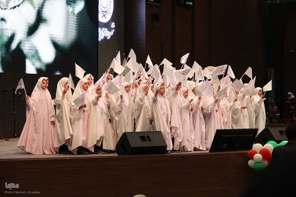 برپایی جشن قرآنی و میلاد امام حسن(ع)