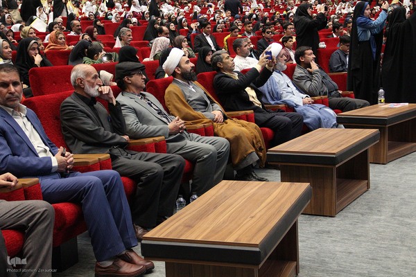 برپایی جشن قرآنی و میلاد امام حسن(ع)