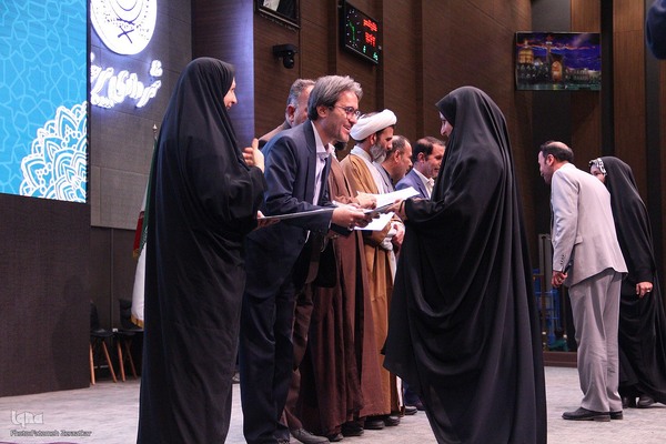 برپایی جشن قرآنی و میلاد امام حسن(ع)