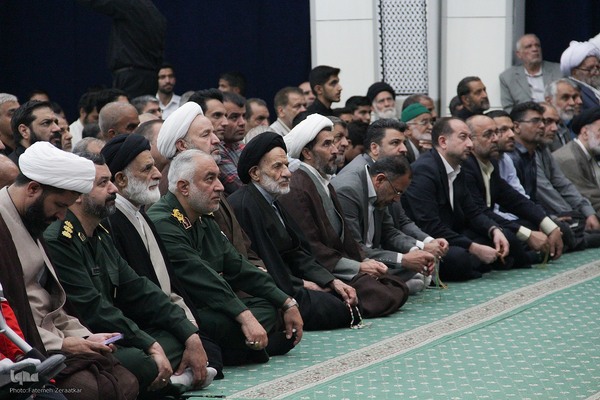 ویژه برنامه پرواز اردیبهشت؛ مراسم گرامیداشت اولین سالگرد شهدای خدمت