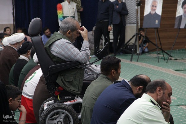 ویژه برنامه پرواز اردیبهشت؛ مراسم گرامیداشت اولین سالگرد شهدای خدمت