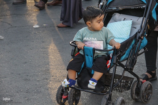 حضور حماسه‌ساز بیرجندی ها در مهمانی کیلومتری غدیر
