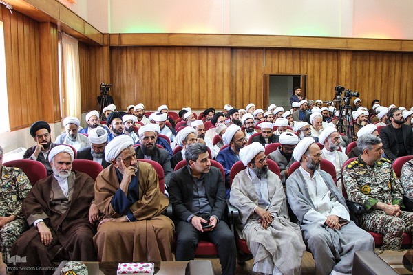 همایش وحدت برای ایران در بیرجند