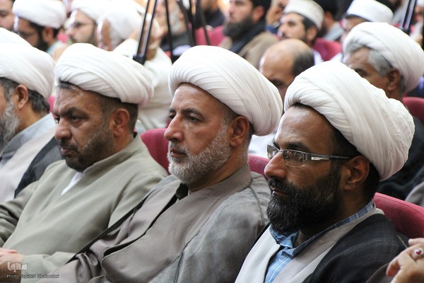 همایش وحدت برای ایران در بیرجند