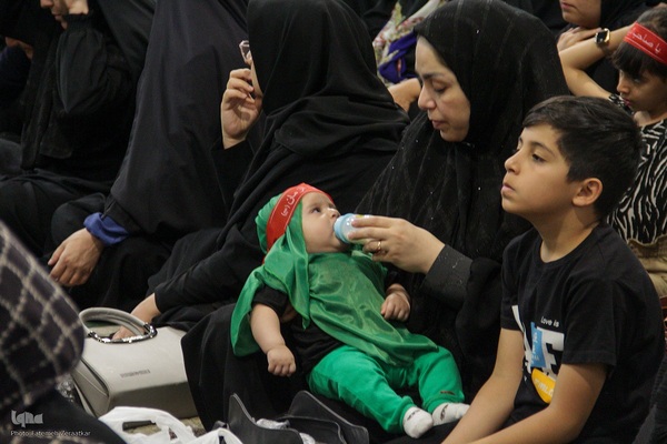 همایش عظیم شیر خوارگان حسینی