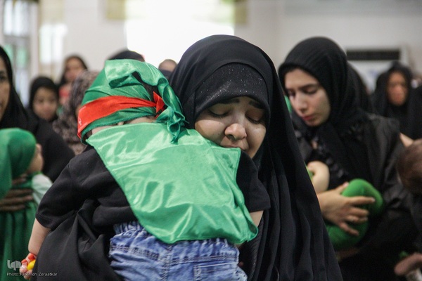 همایش عظیم شیر خوارگان حسینی