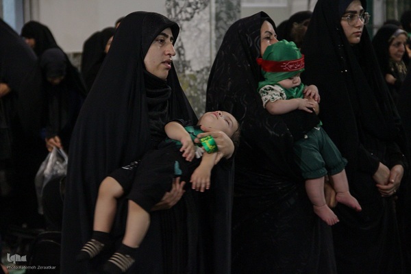 همایش عظیم شیر خوارگان حسینی