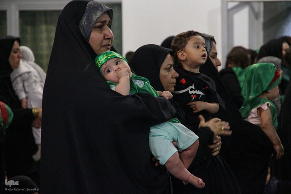 همایش عظیم شیر خوارگان حسینی