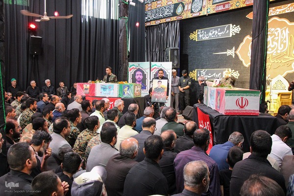 مراسم تشییع شهیدان «مهدی زیبا» و «اسماعیل نادی»