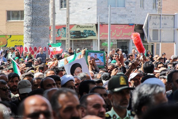 مراسم تشییع شهیدان «مهدی زیبا» و «اسماعیل نادی»