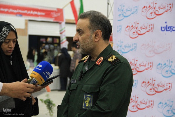 نمایشگاه اقتصاد به توان مردم