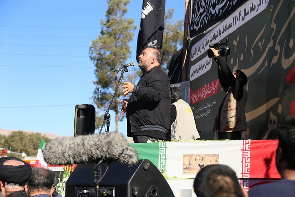 شکوه بدرقه لاله‌های گمنام فاطمی در بیرجند