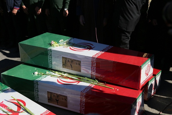 شکوه بدرقه لاله‌های گمنام فاطمی در بیرجند