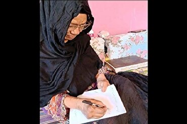 Realisasi Mimpi Wanita Mesir Berusia 76 Tahun dalam Membaca Alquran
