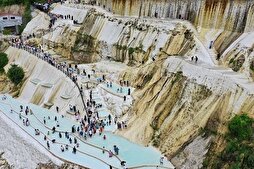 Giresun’daki Göksu Travertenleri ilgi görmeye devam ediyor